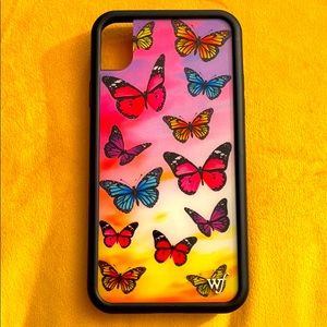 Wildflower limited edition Antonio Garza iPhone XR